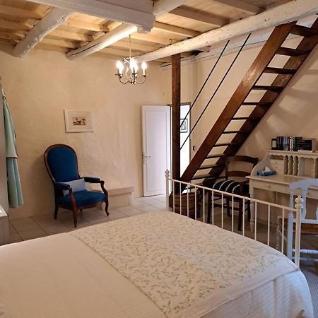 La Maison De Gisele Acomodação com café da manhã Saint-Victor-des-Oules Exterior foto